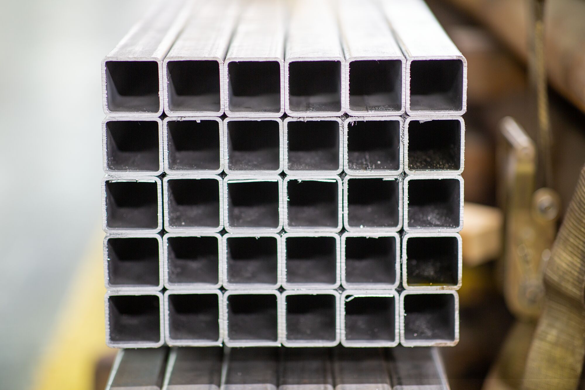 LENOX Rx+, Armor Rx+2” x 2” x .125” Structural Tubing Bundles E4 LENOX Rx+, Armor Rx+2” x 2” x .125” Structural Tubing Bundles E4
