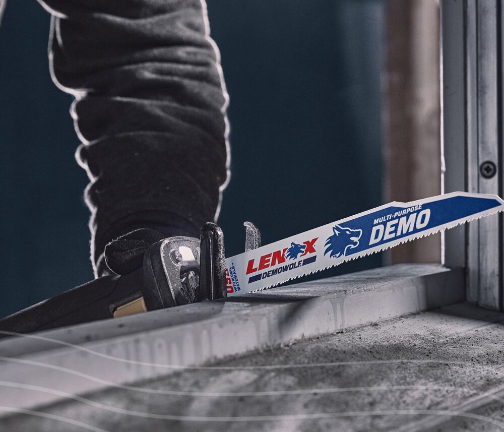 Image of a DEMOWOLF blade about to be used Image of a DEMOWOLF blade about to be used